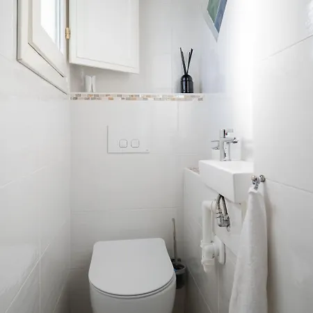 Aurazure By Klodge Villa